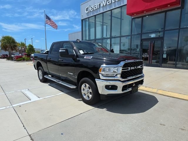 Used 2024 RAM 2500 Big Horn w/ Safety Group AWD/4WD image 3