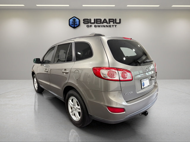 Used 2011 Hyundai Santa Fe GLS FWD image 3