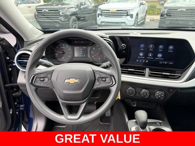 Certified 2024 Chevrolet Trax LS w/ LS Convenience Package FWD image 17
