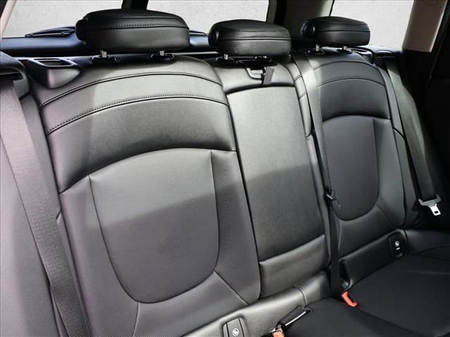 Used 2022 MINI Cooper Clubman S w/ Premium Package AWD/4WD image 28