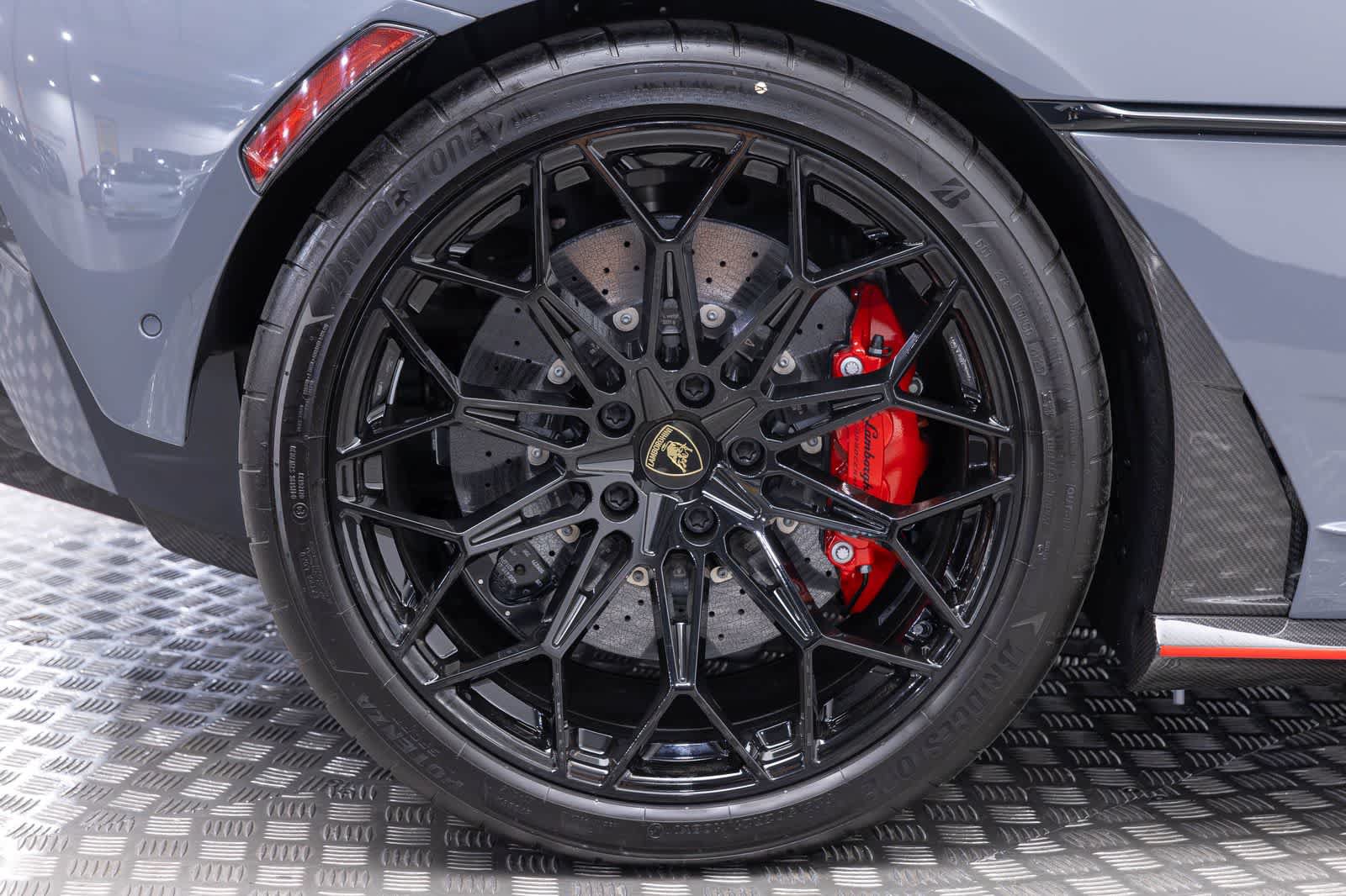 Used 2026 Lamborghini Temerario AWD/4WD image 45