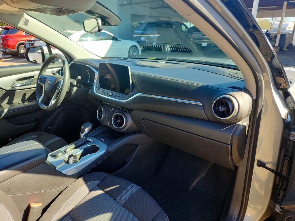 Used 2023 Chevrolet Blazer LT w/ Convenience Package image 24