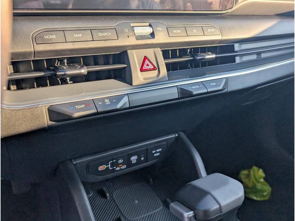 New 2025 Kia K4 EX image 21