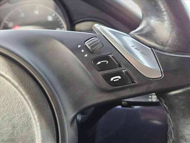 Used 2016 Porsche Panamera 4 Edition image 24