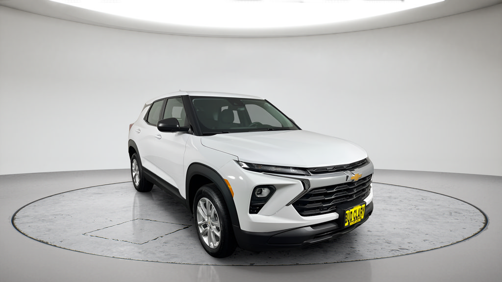 New 2026 Chevrolet TrailBlazer LS w/ LS Confidence Package AWD/4WD image 1