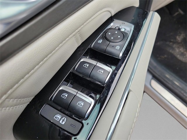 Used 2023 Kia Sorento SX image 13