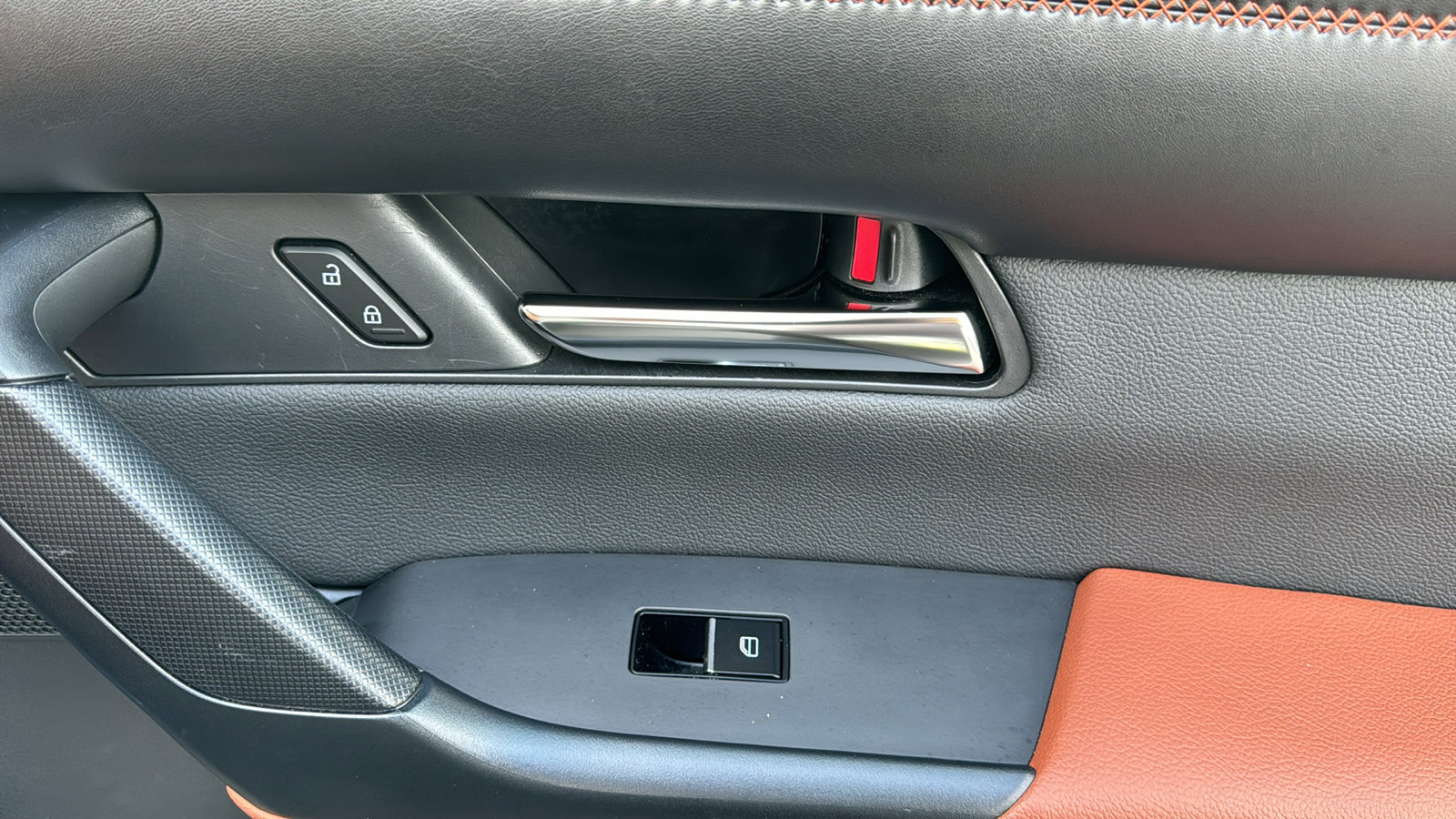 Certified 2024 MAZDA CX-50 2.5 Turbo w/ Premium Plus Pkg image 26