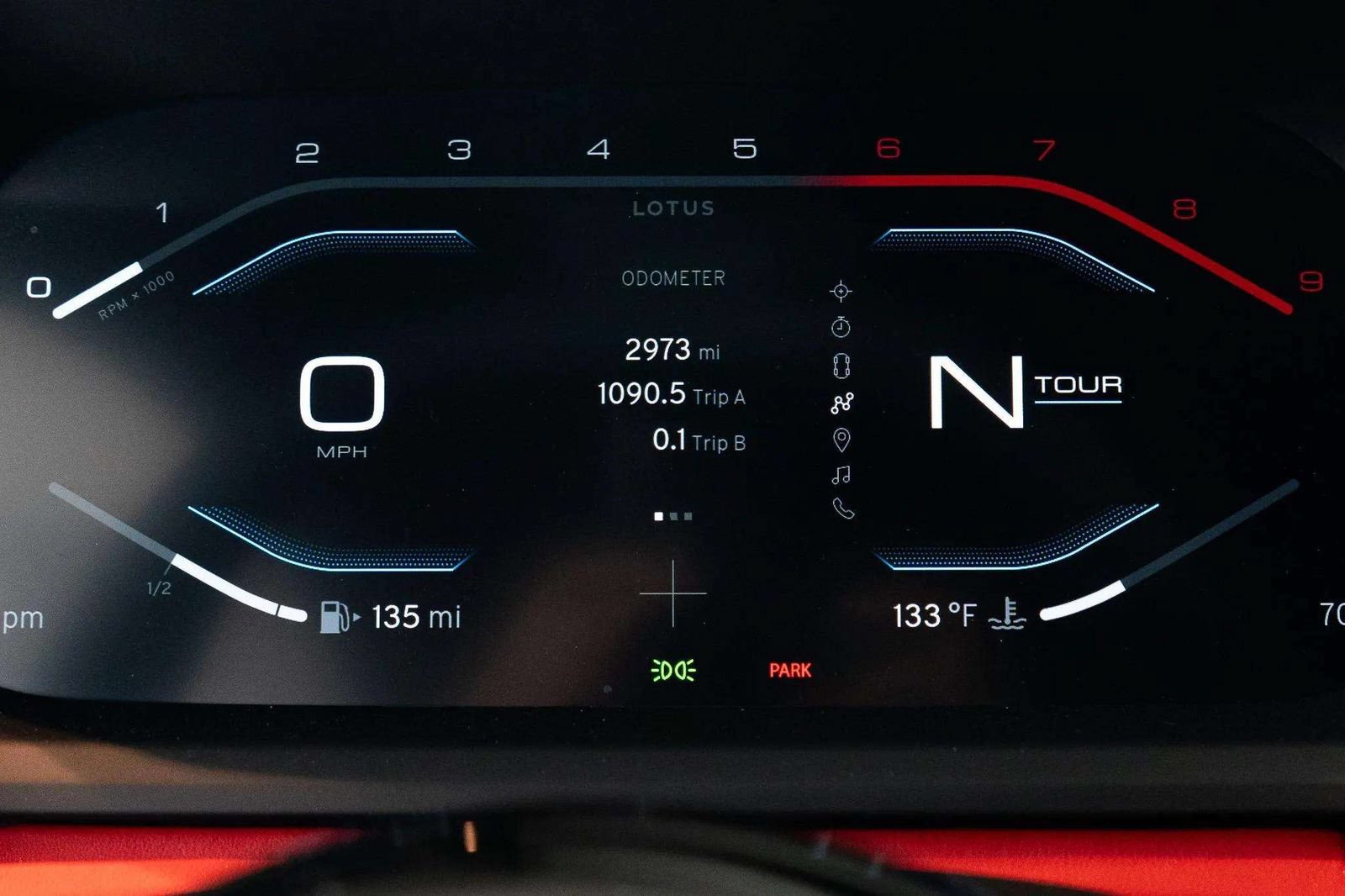 Used 2025 Lotus Emira RWD image 9