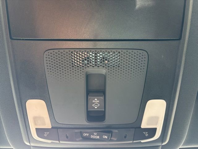 Used 2025 Honda CR-V Sport image 16