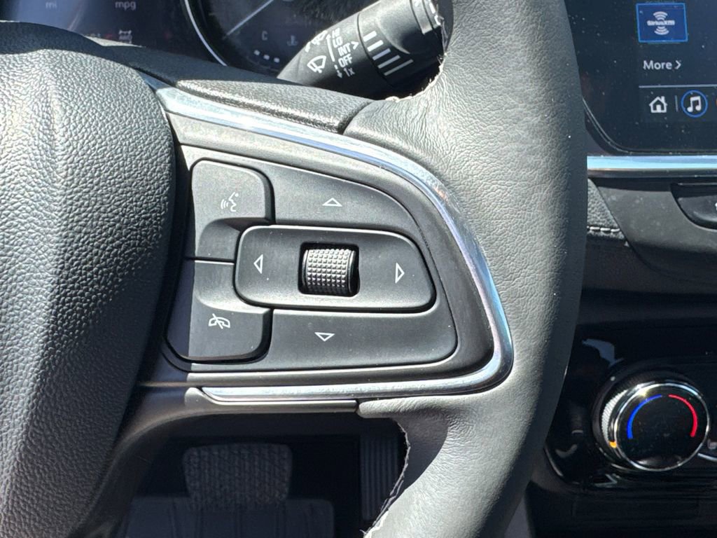 Used 2023 Buick Encore GX Preferred w/ Cold Weather Comfort Package AWD/4WD image 26