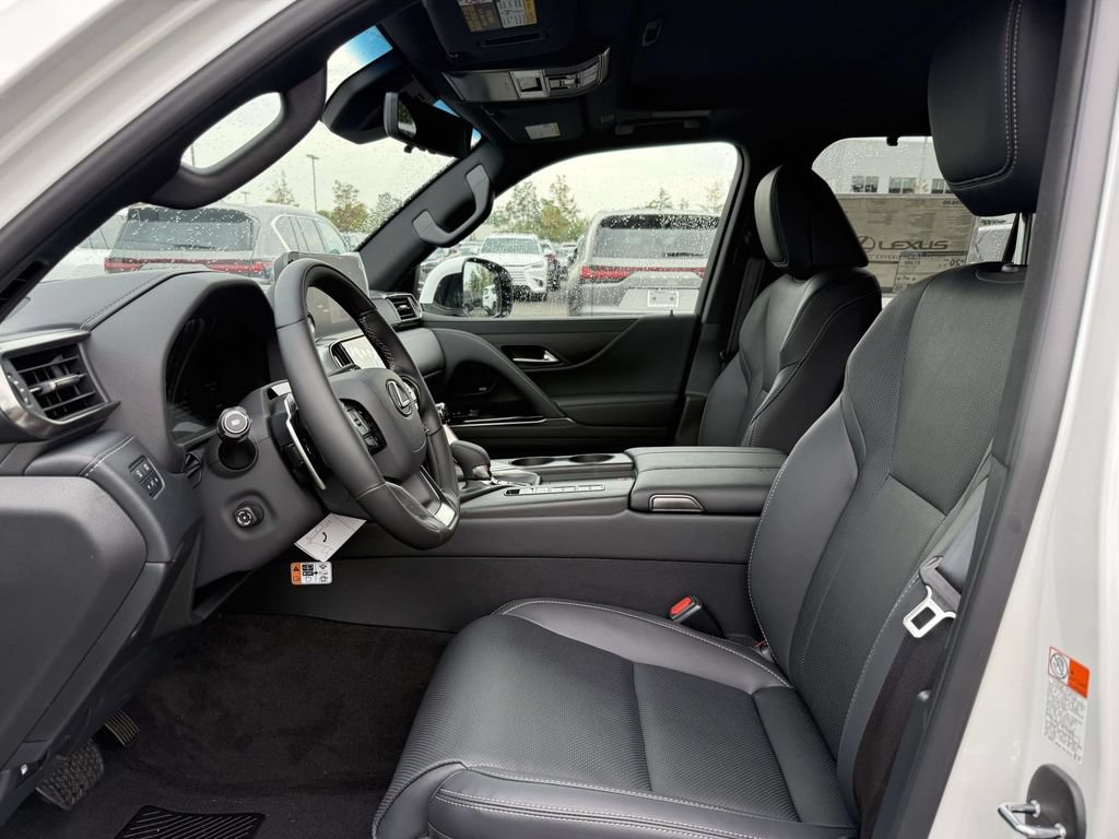 New 2026 Lexus LX 700h Luxury AWD/4WD image 12