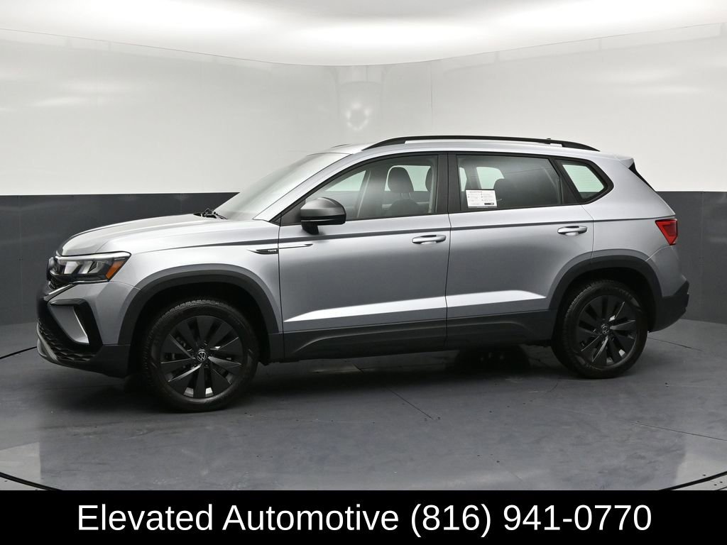Used 2024 Volkswagen Taos S w/ MDO Package image 2