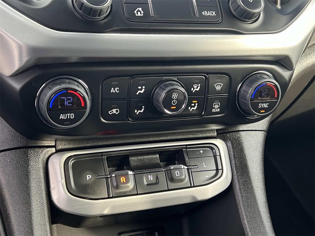 Certified 2023 GMC Acadia SLT w/ Preferred Package image 23