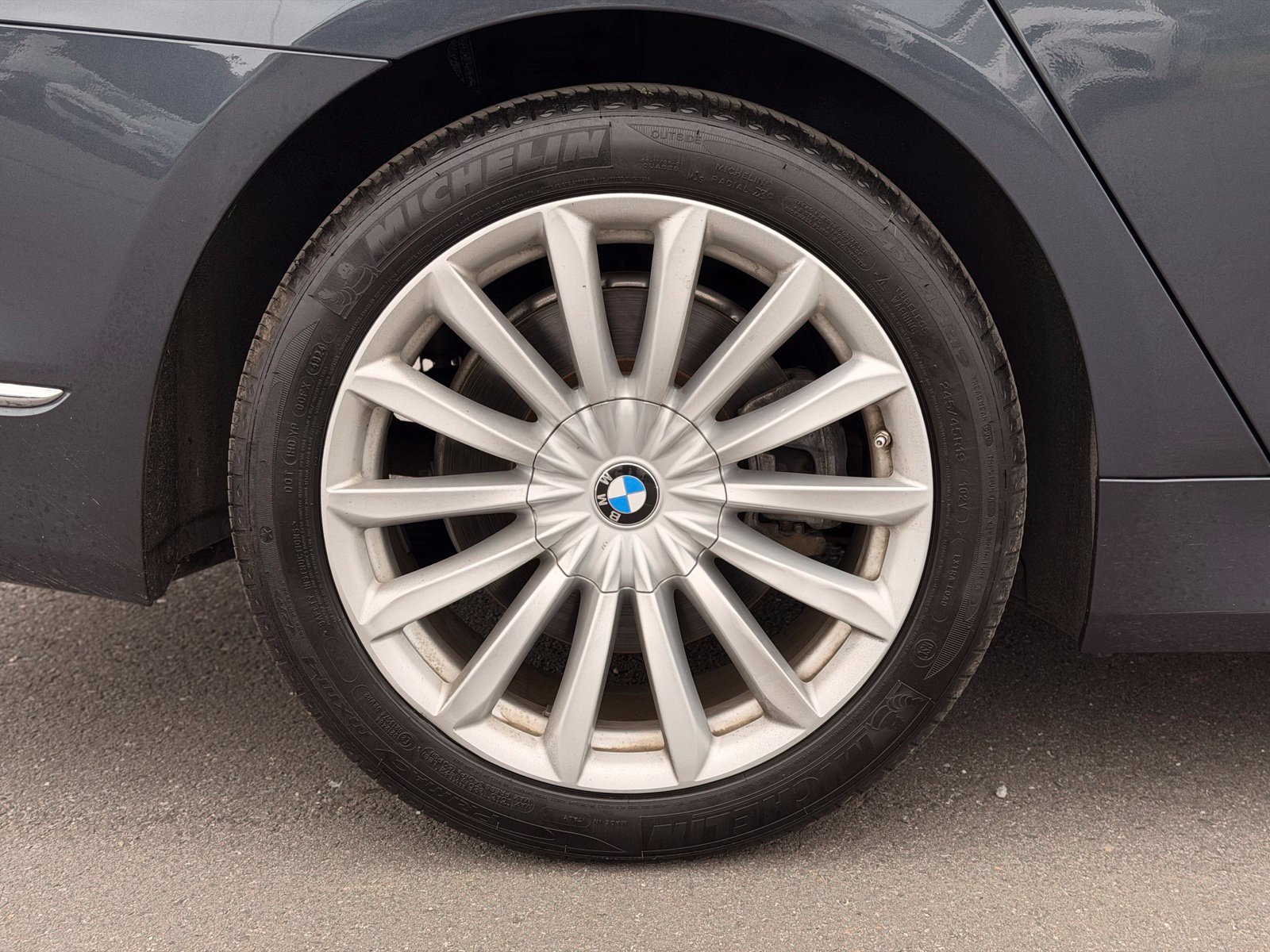 Used 2019 BMW 740i xDrive w/ Executive Package AWD/4WD image 22