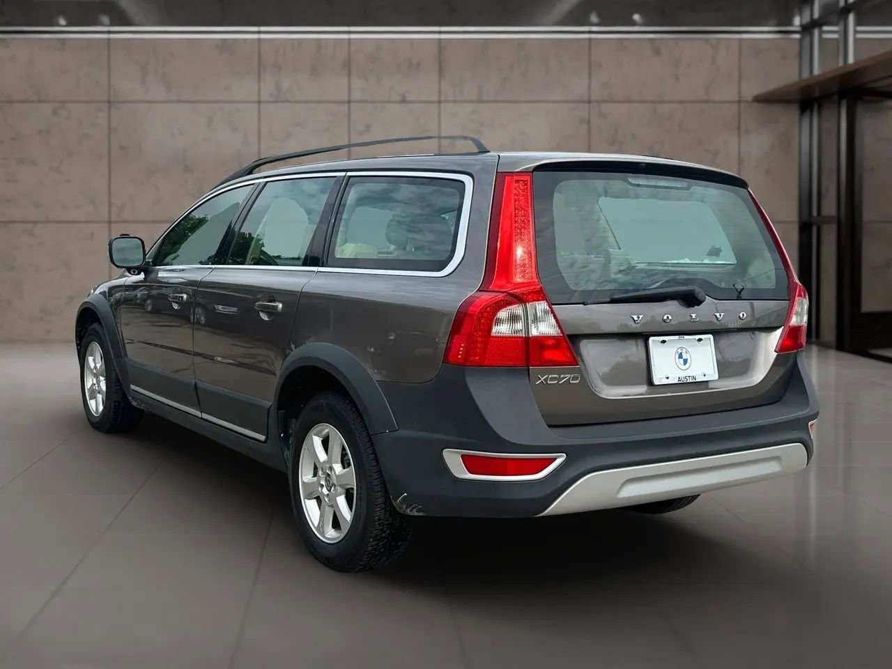 Used 2011 Volvo XC70 3.2 FWD image 7