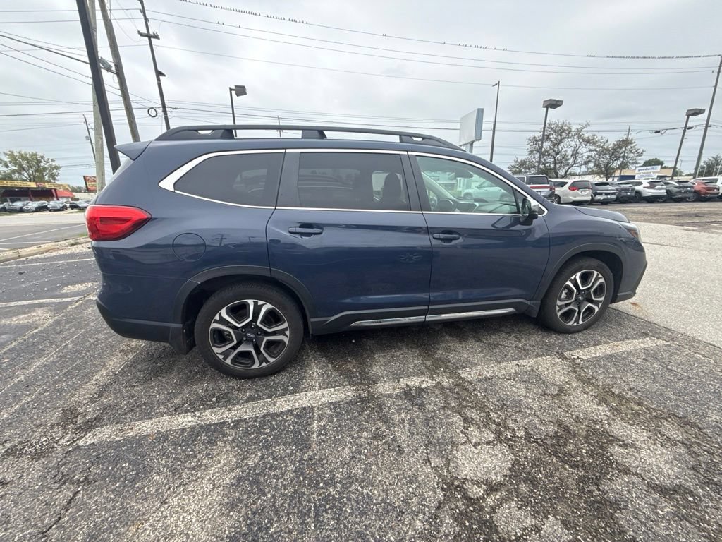 Used 2023 Subaru Ascent Limited w/ Technology Package AWD/4WD image 6