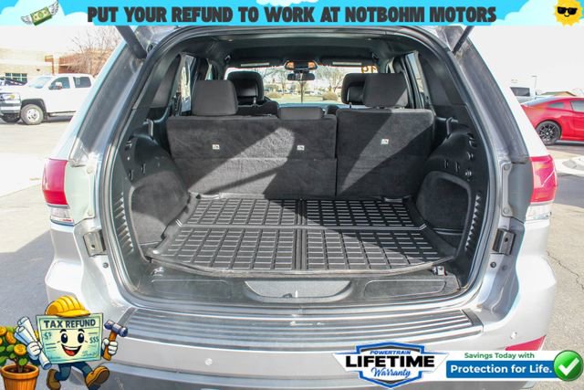 Used 2019 Jeep Grand Cherokee Laredo image 11