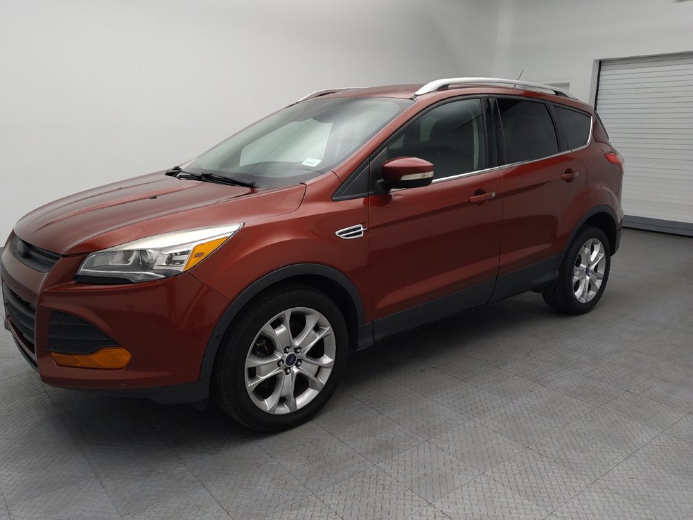 Used 2015 Ford Escape Titanium w/ Equipment Group 301A AWD/4WD image 2