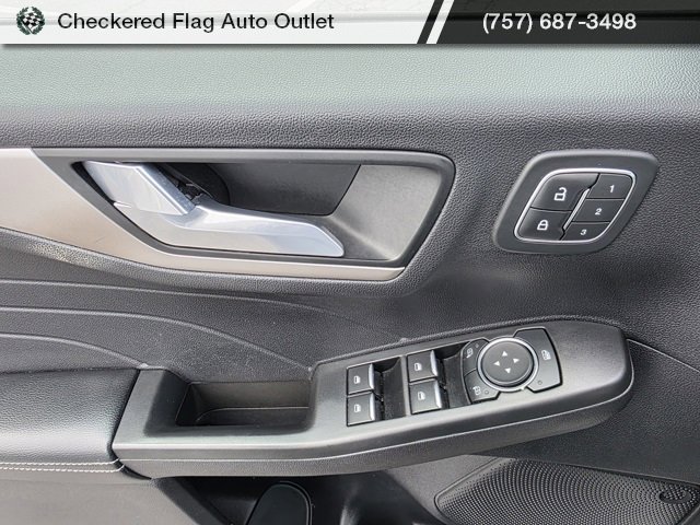 Used 2021 Ford Escape SEL w/ Technology Package image 21