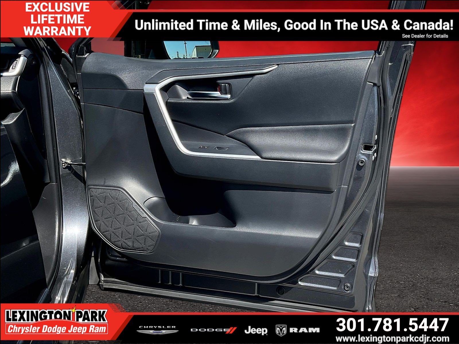 Used 2021 Toyota RAV4 XLE w/ Convenience Package AWD/4WD image 27
