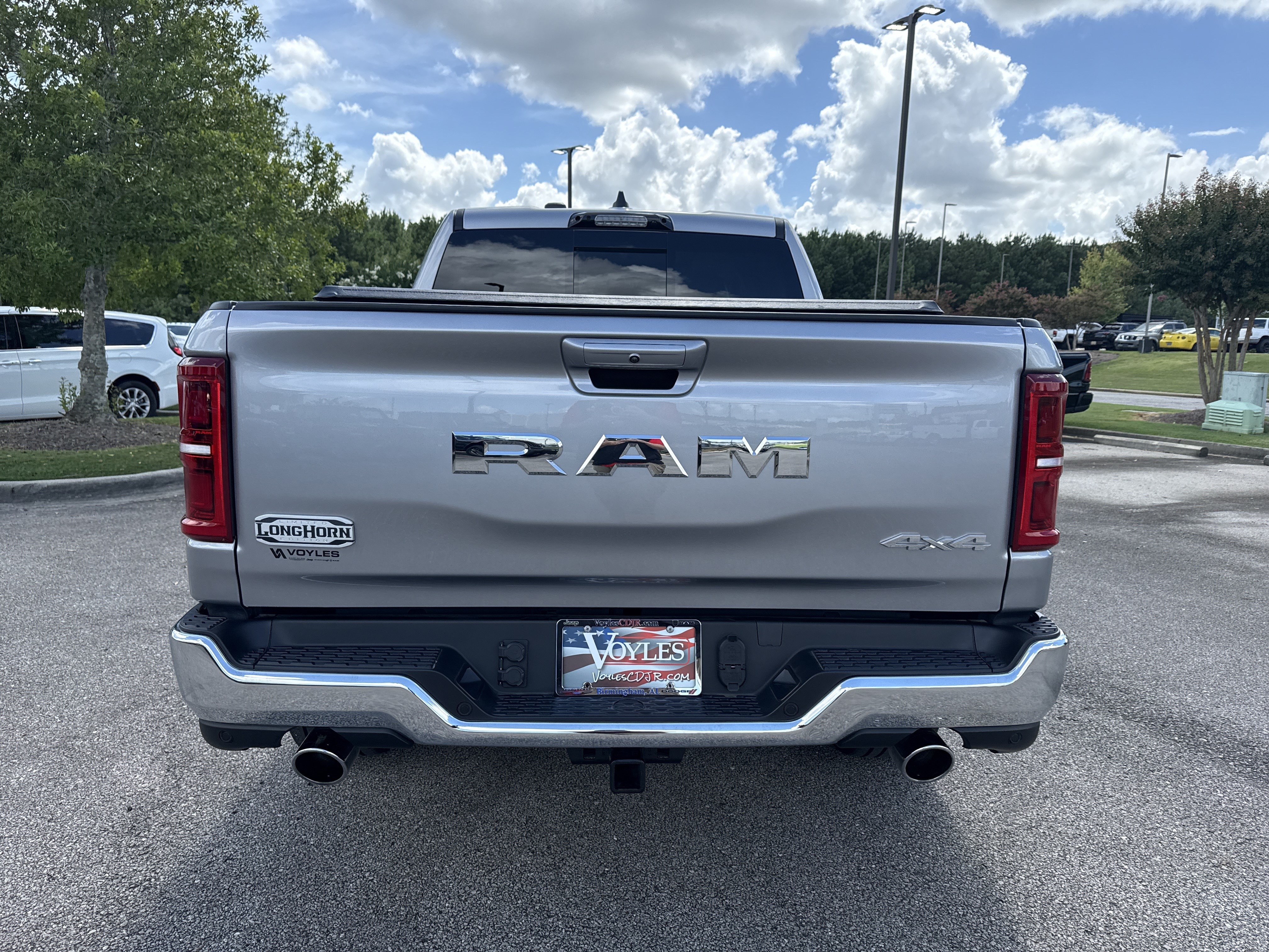 Used 2026 RAM 1500 Limited AWD/4WD image 6
