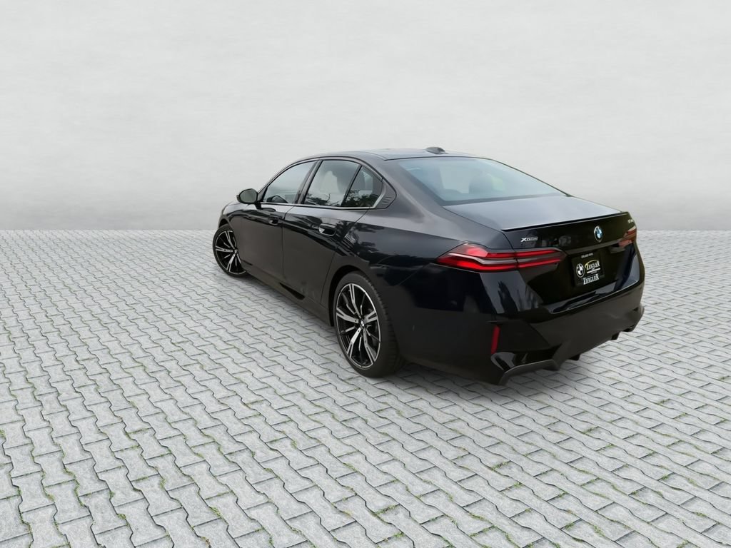 Certified 2024 BMW 540i xDrive w/ Premium Package AWD/4WD image 6