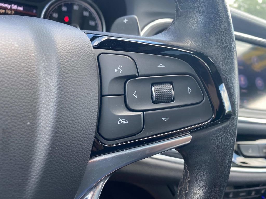 Used 2022 Buick Enclave Essence w/ Experience Buick Package image 32