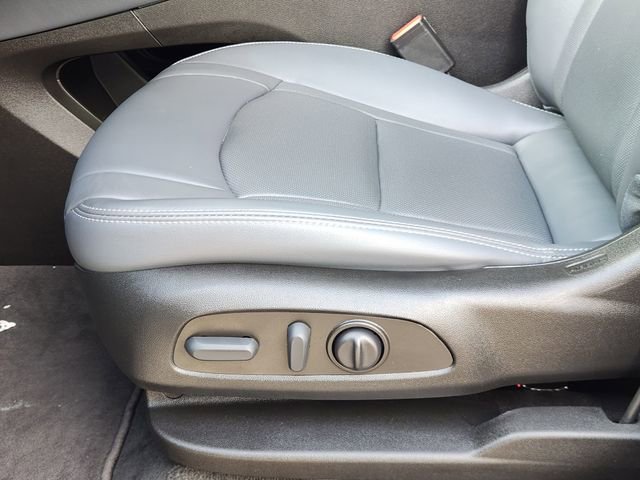 Certified 2023 Buick Enclave Essence w/ Experience Buick Package image 24