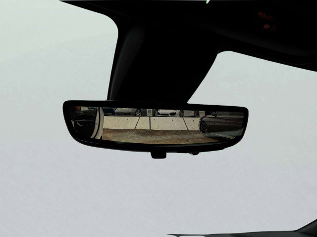 Used 2021 Chevrolet Suburban Premier w/ Premium Package image 33