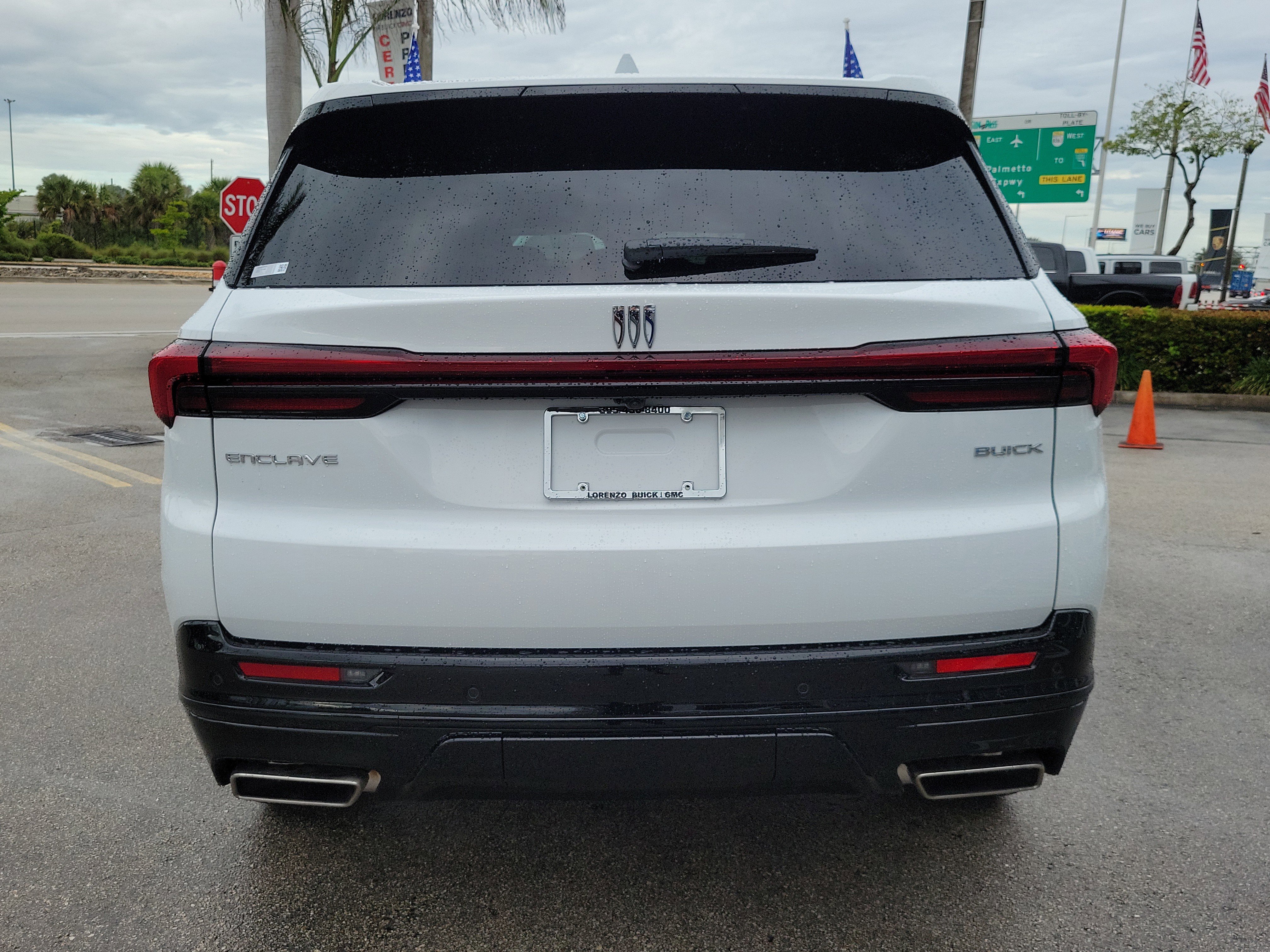 Used 2026 Buick Enclave Sport Touring FWD image 6