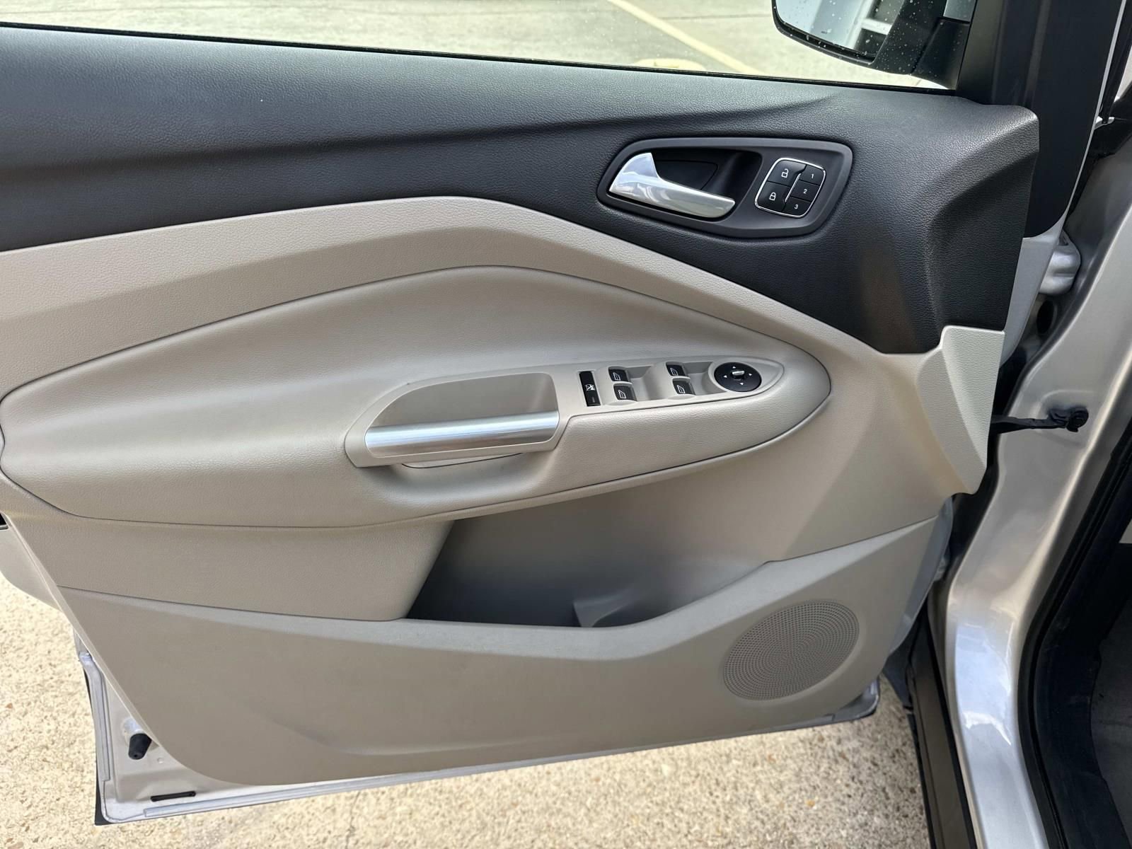 Used 2014 Ford Escape Titanium w/ Equipment Group 401A image 24