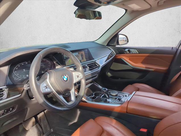 Used 2021 BMW X7 xDrive40i w/ Premium Package image 11