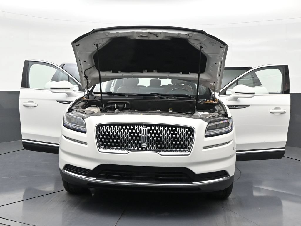 Used 2023 Lincoln Nautilus Reserve FWD image 33