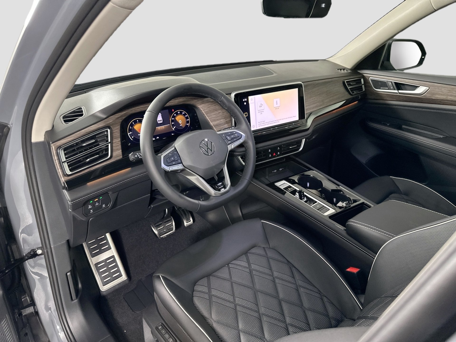 Certified 2026 Volkswagen Atlas SEL Premium R-Line AWD/4WD image 9