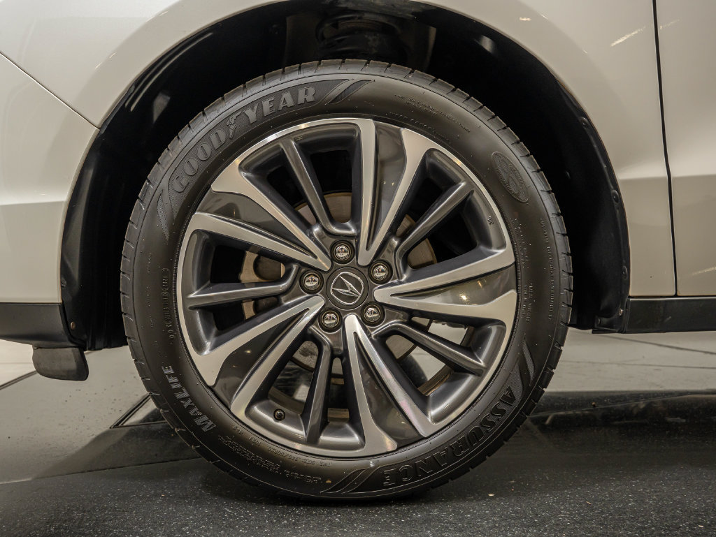 Used 2020 Acura MDX w/ Technology Package AWD/4WD image 13