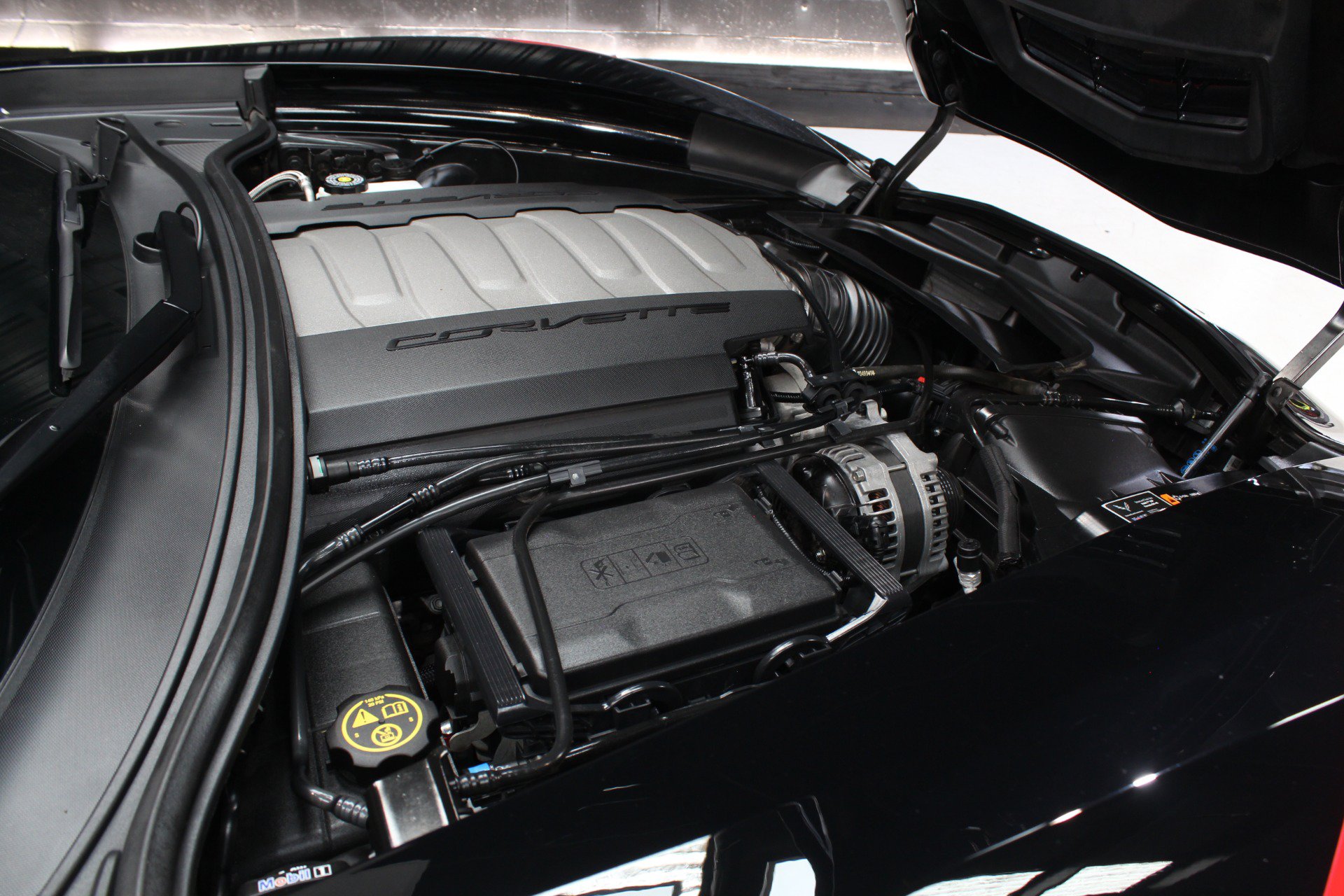 Used 2019 Chevrolet Corvette Grand Sport RWD image 40
