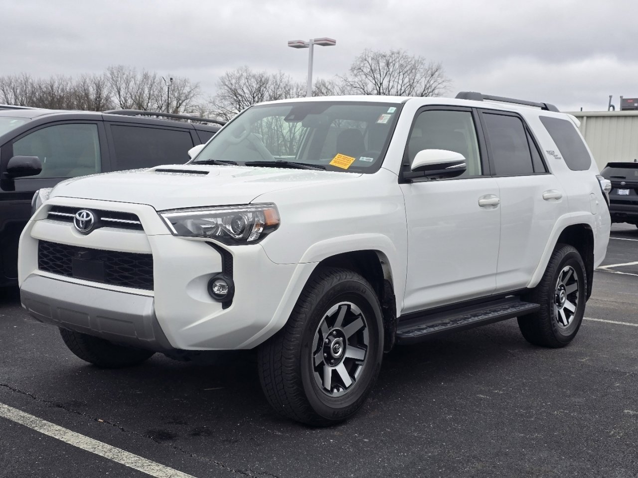 Used 2023 Toyota 4Runner TRD Off-Road Premium w/ Off Road Premium Plus Package image 3