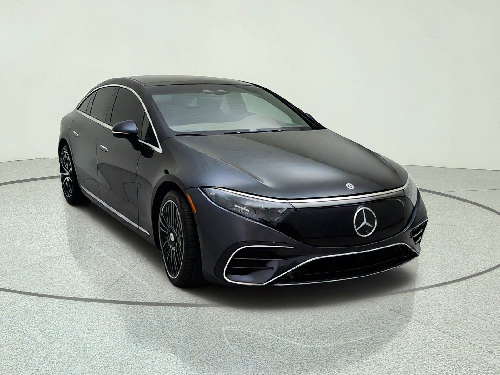 Certified 2023 Mercedes-Benz EQS 580 4MATIC Sedan image 4