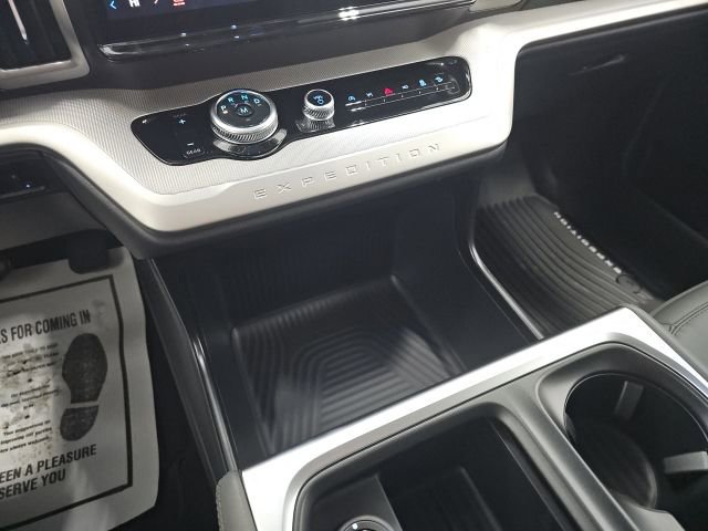 New 2026 Ford Expedition Max Active AWD/4WD image 32