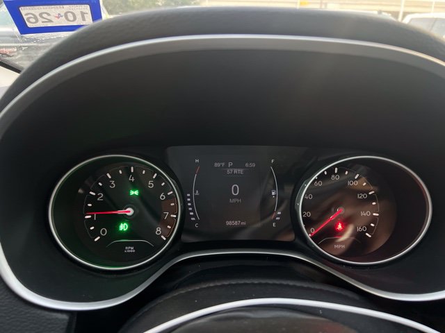 Used 2021 Jeep Compass Latitude FWD image 5
