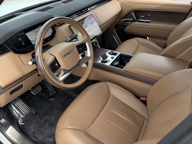 Used 2023 Land Rover Range Rover SE image 19