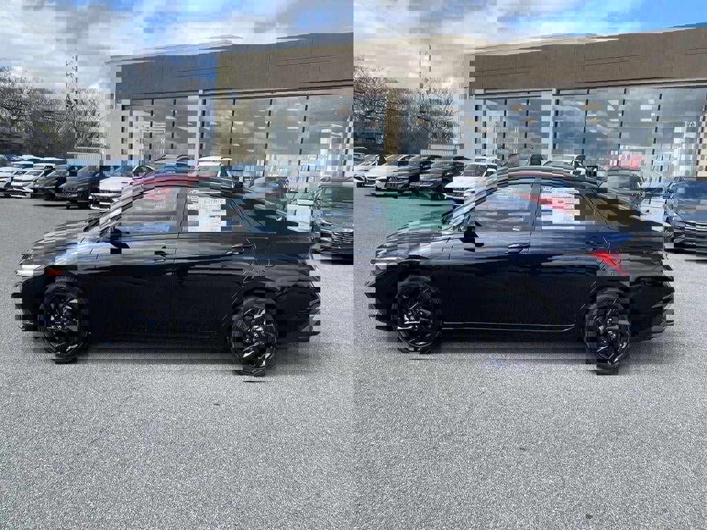 New 2026 Hyundai Elantra Sport image 20