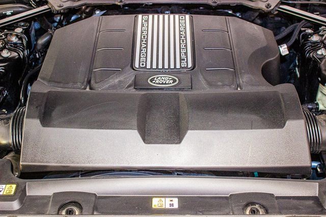 Used 2016 Land Rover Range Rover Sport Supercharged image 4