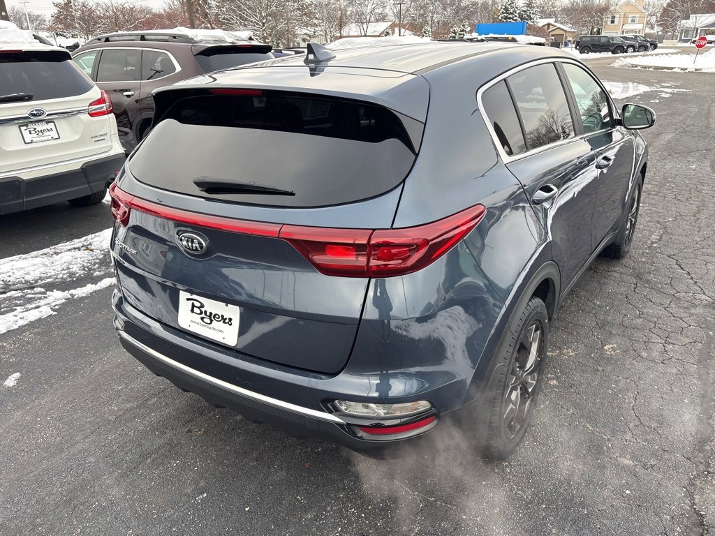 Used 2022 Kia Sportage LX w/ LX FWD Value Edition Package image 3