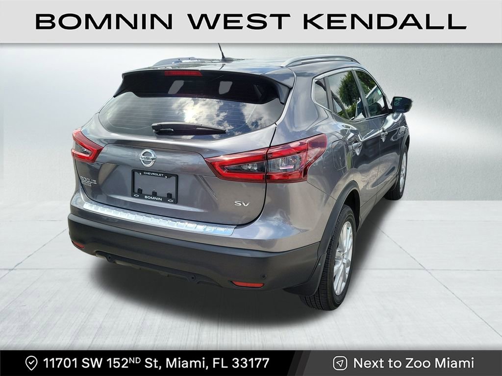 Used 2022 Nissan Rogue Sport SV image 4