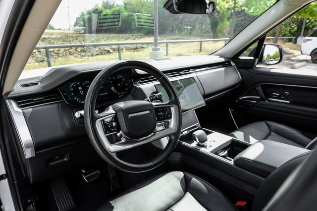 Used 2024 Land Rover Range Rover Long Wheelbase SE AWD/4WD video 2