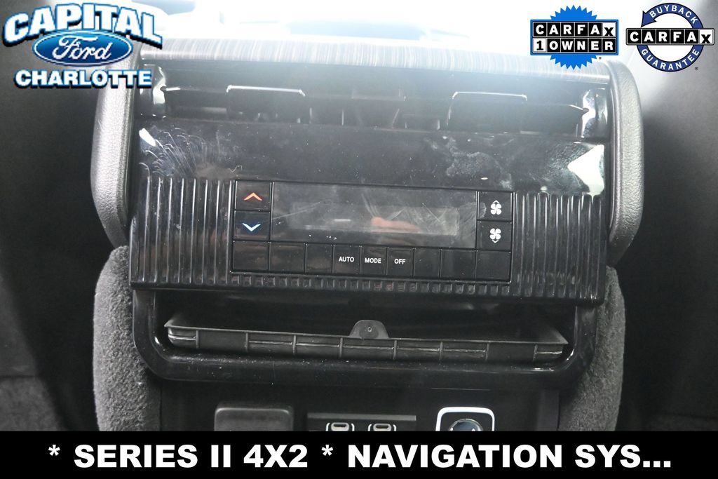 Used 2024 Jeep Wagoneer Series II w/ Flexible Seating Group RWD image 12