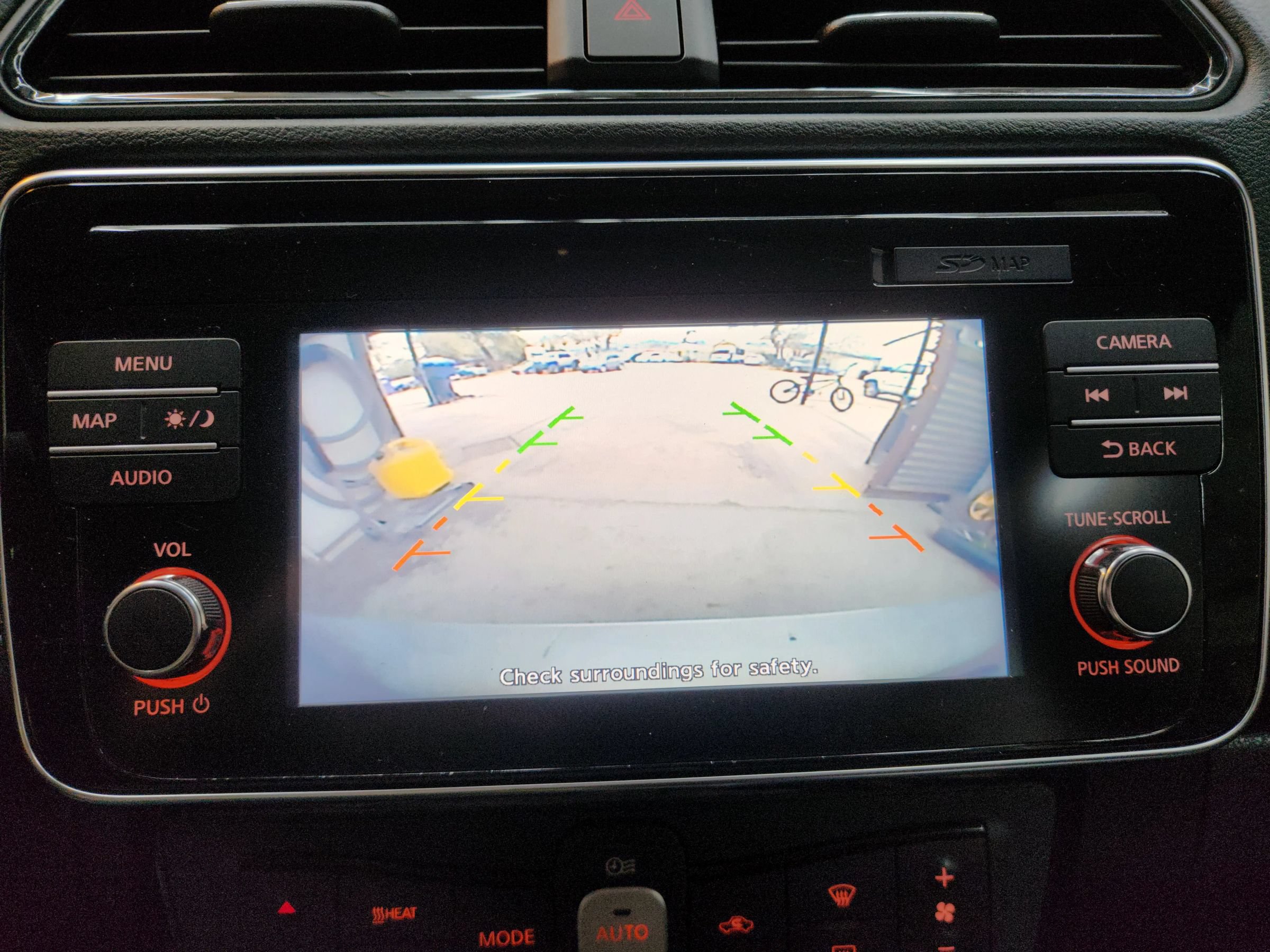 Used 2018 Nissan Leaf SV FWD image 16