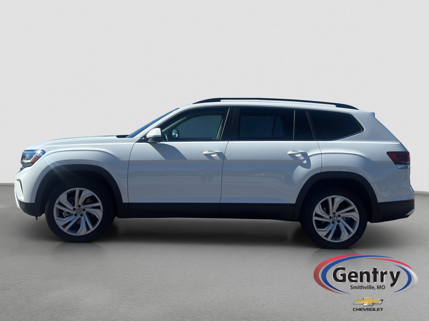 Used 2022 Volkswagen Atlas SE AWD/4WD image 3