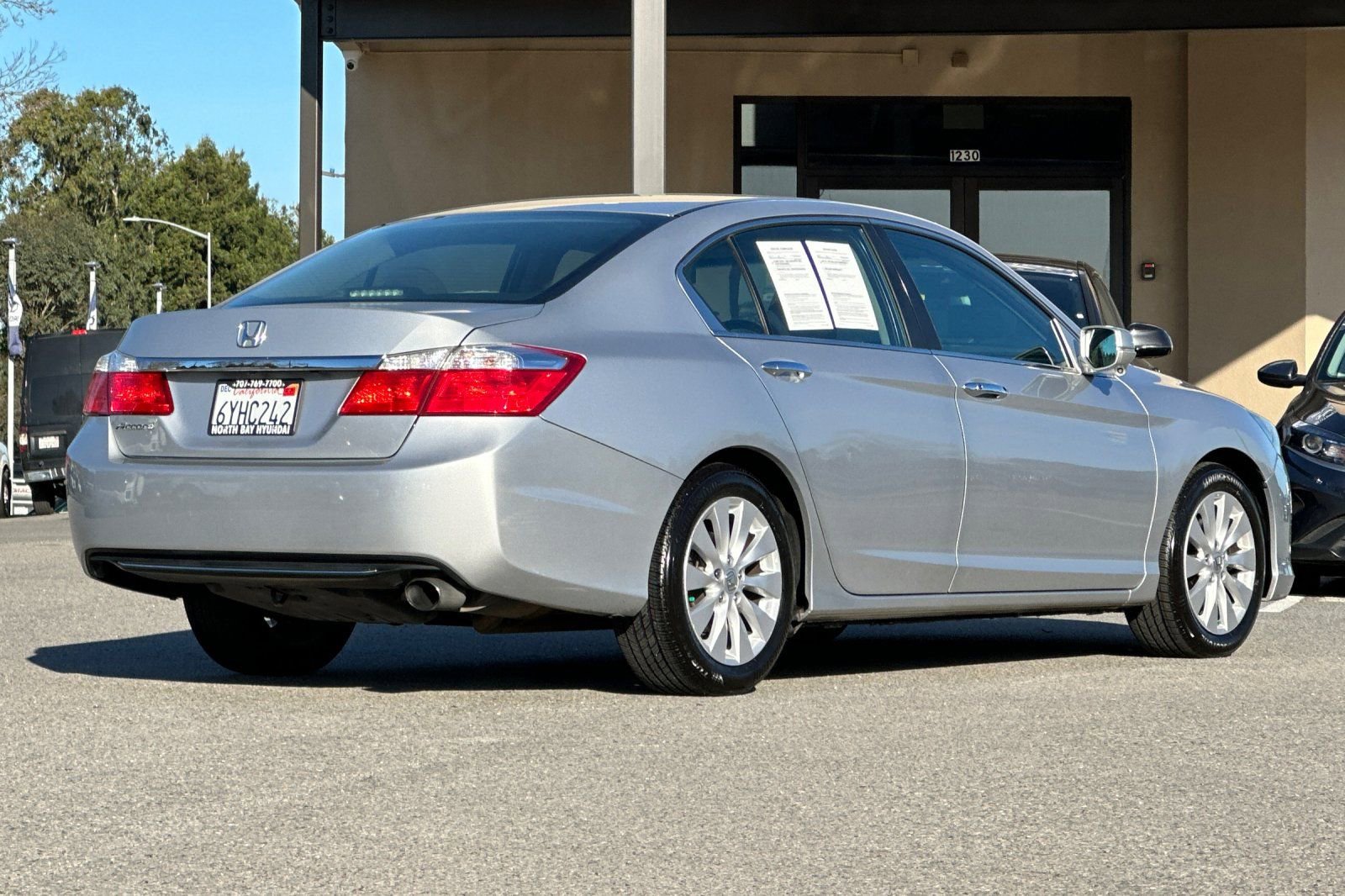 Used 2013 Honda Accord EX image 4